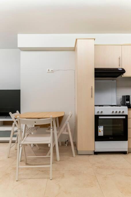 Apartment At Ano Glifada. Athena Bagian luar foto