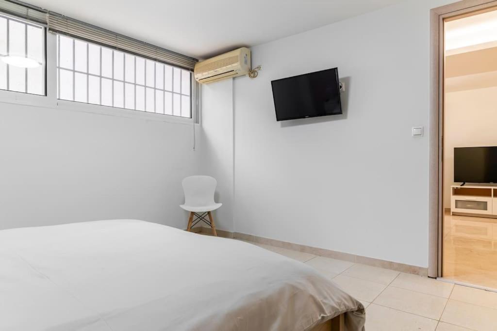 Apartment At Ano Glifada. Athena Bagian luar foto