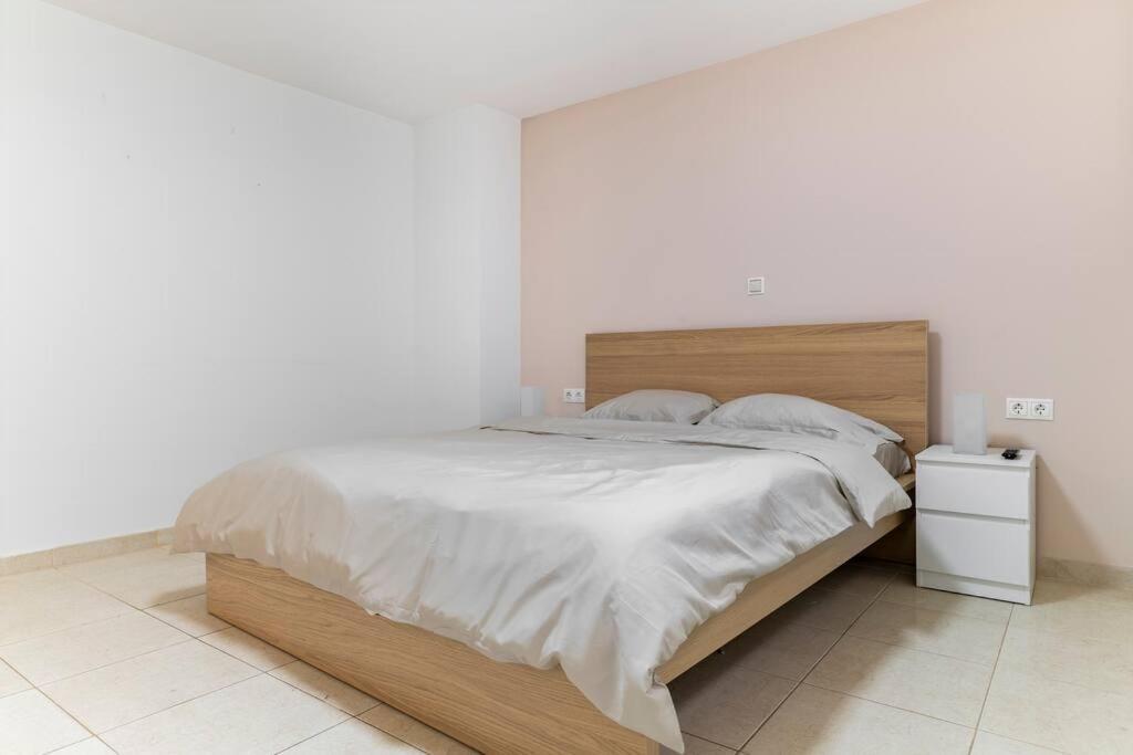 Apartment At Ano Glifada. Athena Bagian luar foto